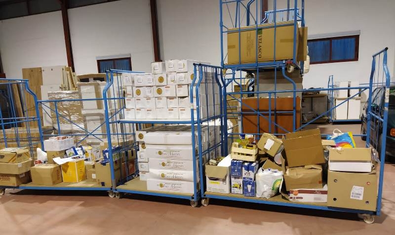 Las parroquias que comanda Gabriel Ángel Cid recogen 1.150 kilos de alimentos